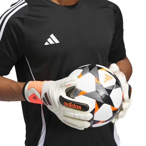 Copa Pro Goalkeeper Gloves Beige IQ4013 43 detail