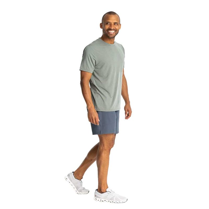 ElevateLightweightTee AgaveGreen Men 3