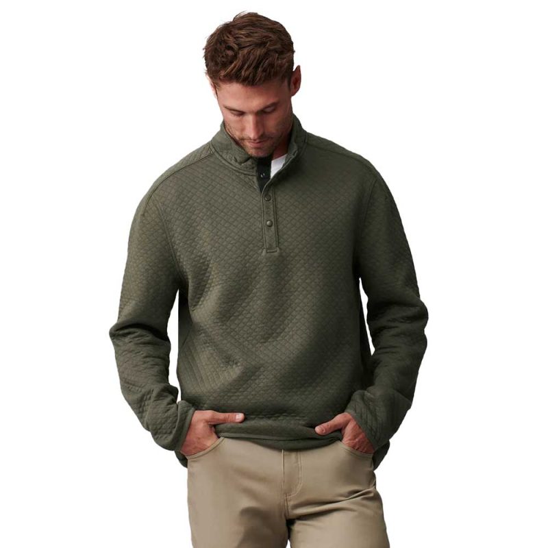 GramercyPullover LichenGreen 0039 900x 813218b0 2c84 4f76 a611 0db7ed379dbb