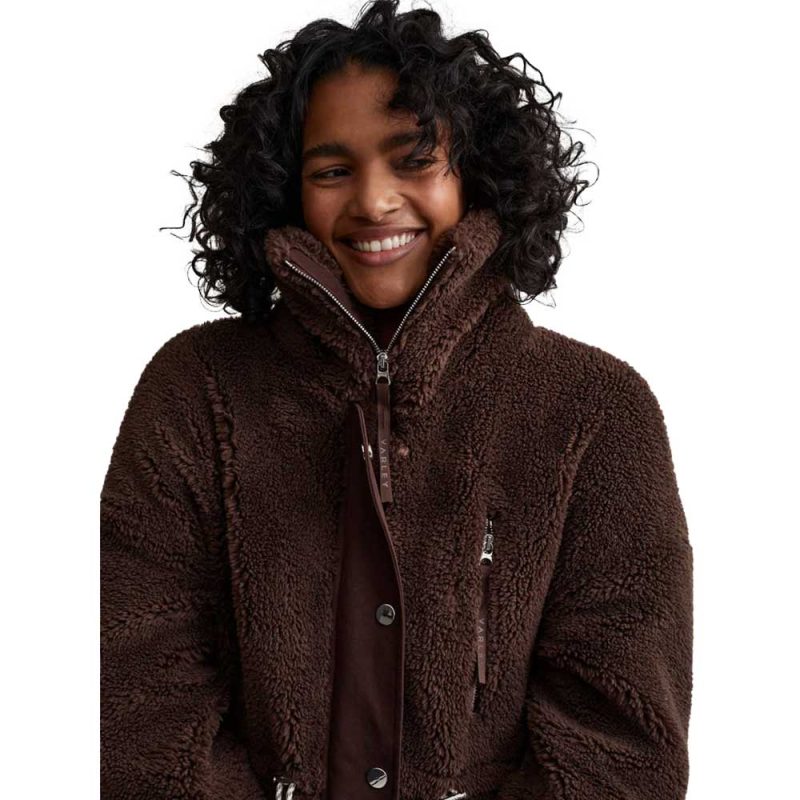 SH27 D3 JONES COAT COFFEEBEAN VAR01095 152 720x 0a381557 e289 4de2 8fa4 21b76b39ed23